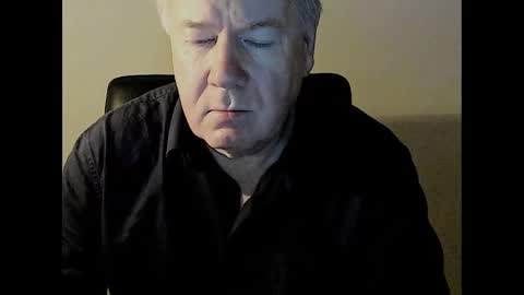 Snapshot of holgerhb53 chatting on March 1, 4:58 am Holger online show from March 1, 4:58 am