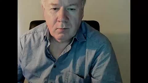 Snapshot of holgerhb53 chatting on March 10, 8:39 am Holger online show from March 10, 8:39 am