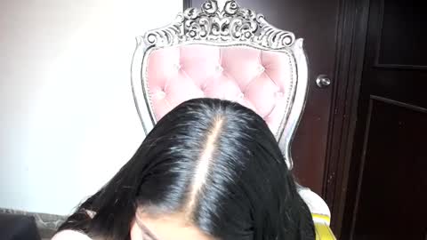 holly online show from February 20, 3:52 pm