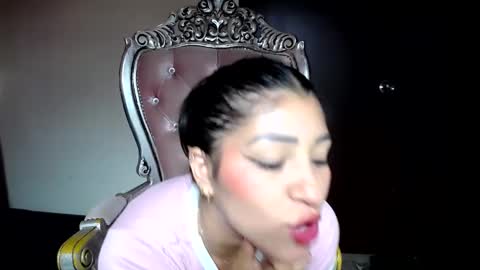 holly online show from September 10, 2:07 pm