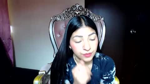 holly online show from September 12, 2:08 pm