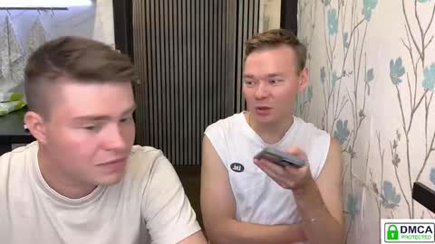 Snapshot of holy_eggs_00 chatting on September 19, 6:00 pm holy_eggs_00 online show from September 19, 6:00 pm