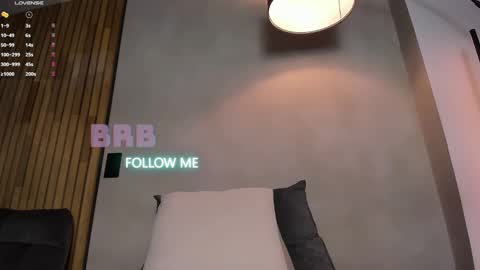Snapshot of honeyhot69__ chatting on February 28, 11:25 am Sofia independent model online show from February 28, 11:25 am
