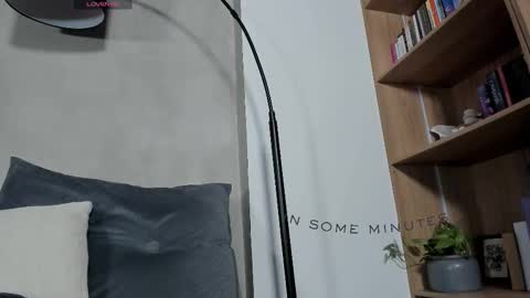 Snapshot of honeyhot69__ chatting on September 18, 11:25 am Sofia independent model online show from September 18, 11:25 am