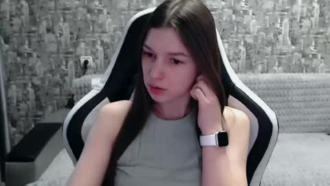 Snapshot of honeyynancyy chatting on February 24, 12:05 pm Nancy online show from February 24, 12:05 pm