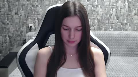 Snapshot of honeyynancyy chatting on January 26, 3:36 pm Nancy online show from January 26, 3:36 pm