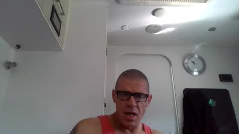 hooliganism33 online show from September 17, 1:20 am