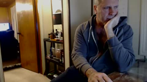 Snapshot of hoosierdadddy4u chatting on February 26, 1:54 pm Jayson online show from February 26, 1:54 pm