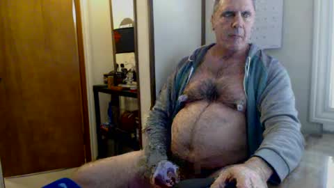Snapshot of hoosierdadddy4u chatting on February 20, 7:30 pm Jayson online show from February 20, 7:30 pm