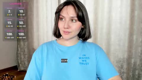 Snapshot of hoot_owl_cb chatting on March 3, 12:37 am Karina online show from March 3, 12:37 am
