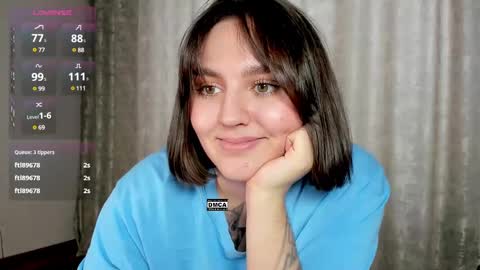 Snapshot of hoot_owl_cb chatting on February 28, 3:15 am Karina online show from February 28, 3:15 am