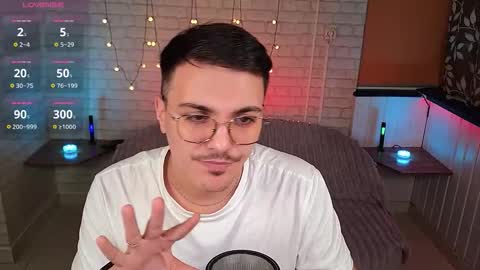 Jonathan online show from September 21, 2:26 am