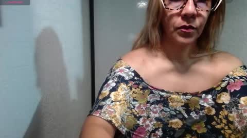 horny and daring online show from March 6, 11:14 am