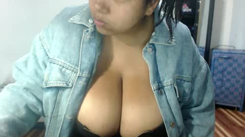 karen online show from December 21, 8:39 am