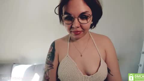   online show from March 8, 11:48 am