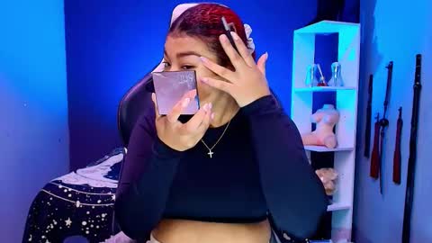 Snapshot of hot_chocolate_4u chatting on September 17, 12:19 pm hot chocolate 4u online show from September 17, 12:19 pm
