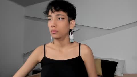 Alana online show from February 1, 8:37 pm