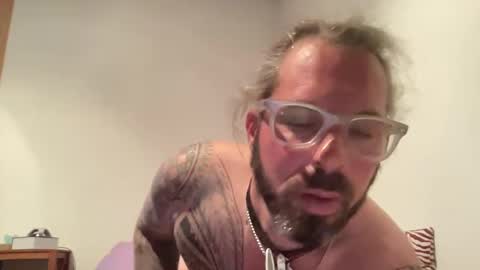 letmedoo2 online show from February 24, 4:58 pm