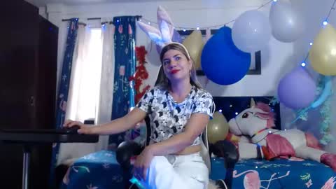 Snapshot of hot_sexy_bunny chatting on January 26, 4:30 pm hot sexy bunny online show from January 26, 4:30 pm