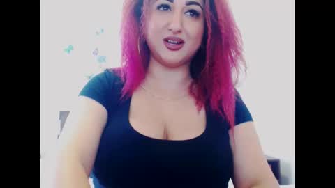 Snapshot of hotboobsmaya chatting on February 4, 11:49 am hotboobsmaya online show from February 4, 11:49 am