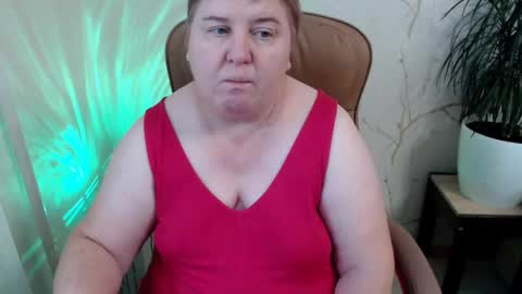 Snapshot of hotfiremommy chatting on January 13, 10:14 am LimonkaFire online show from January 13, 10:14 am