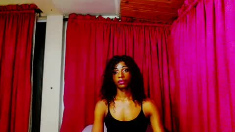 hotgee2025 online show from January 15, 12:19 am