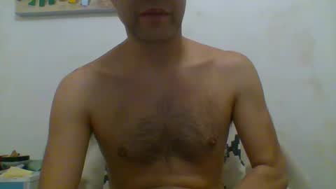 Snapshot of hotitan chatting on September 9, 10:32 pm hottitan twitter Marianoshcam online show from September 9, 10:32 pm