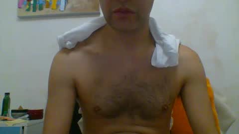 Snapshot of hotitan chatting on September 18, 3:10 am hottitan twitter Marianoshcam online show from September 18, 3:10 am