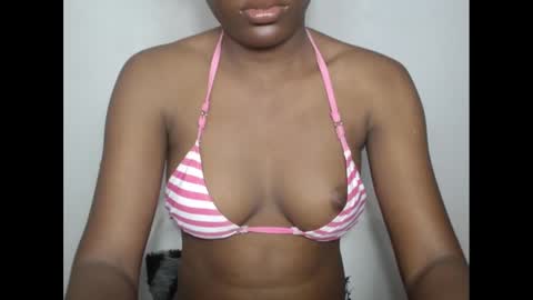 hotjessie0 online show from February 12, 4:44 am