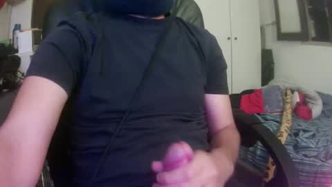 Snapshot of hotman11411 chatting on September 9, 2:00 am hotman11411 online show from September 9, 2:00 am