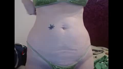Snapshot of hotmodel1984 chatting on February 21, 6:48 pm hotmodel1984 online show from February 21, 6:48 pm