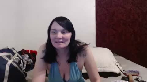 Snapshot of hotmodel1984 chatting on January 9, 1:08 am hotmodel1984 online show from January 9, 1:08 am