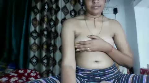 Snapshot of hotnsweetindian chatting on February 18, 2:27 pm lola online show from February 18, 2:27 pm