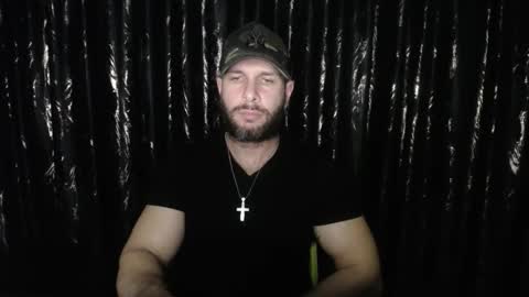 hotterlrg online show from February 4, 11:38 pm