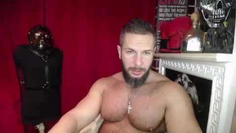 hotterlrg online show from December 1, 10:23 pm