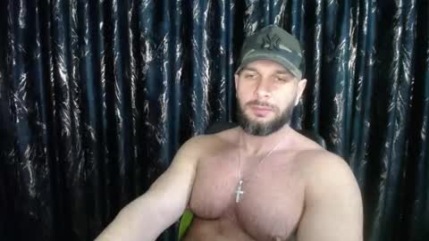 hotterlrg online show from March 1, 12:17 am