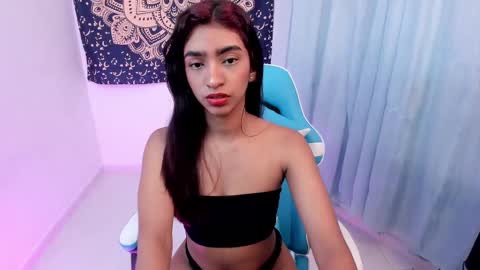 Veronica independent model online show from March 1, 12:23 pm