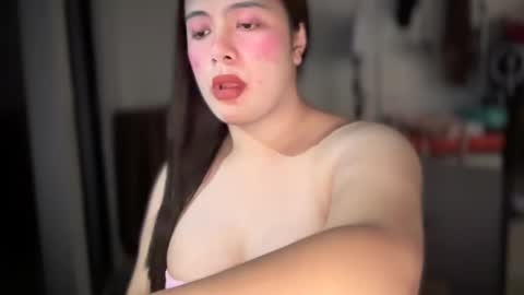 Snapshot of hottransgirl_hugecockyy chatting on February 13, 3:07 am Imyoursexy Hotangela online show from February 13, 3:07 am