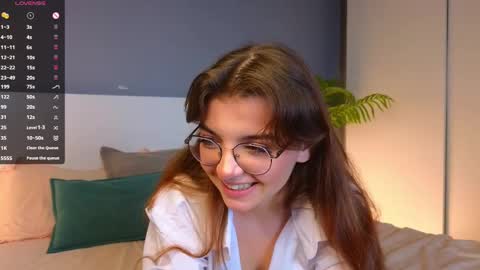 Diane online show from March 2, 7:23 pm