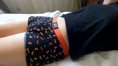 HugeCumshots online show from January 23, 10:01 pm
