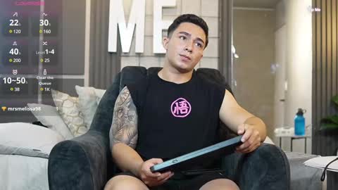 hunk_ryan online show from March 9, 3:49 pm