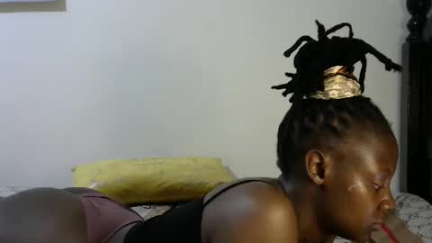 iampolca online show from February 3, 12:25 am