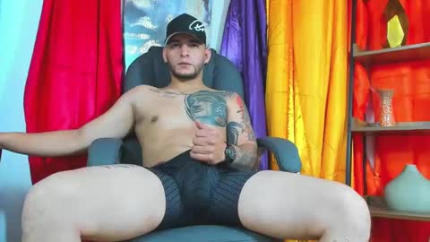 Snapshot of iandygrasso chatting on March 9, 4:22 pm iandygrasso online show from March 9, 4:22 pm