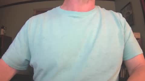 Snapshot of il_undercover chatting on March 9, 11:14 am il_undercover online show from March 9, 11:14 am