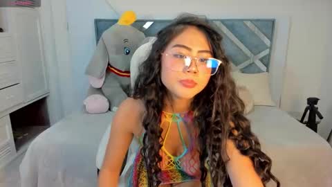 Mila online show from September 16, 7:50 pm