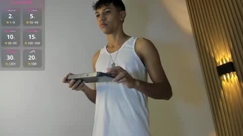 Snapshot of im_sebaslopez chatting on February 2, 8:56 am im_sebaslopez online show from February 2, 8:56 am