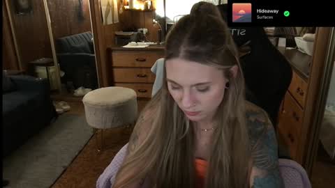 Carter online show from December 26, 9:01 am