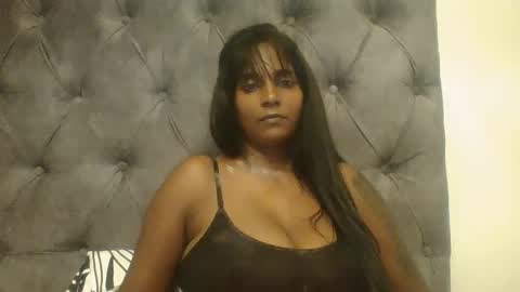 priya online show from January 13, 5:12 pm