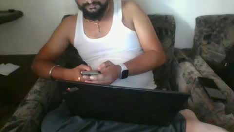 Indian lover online show from January 5, 7:49 am