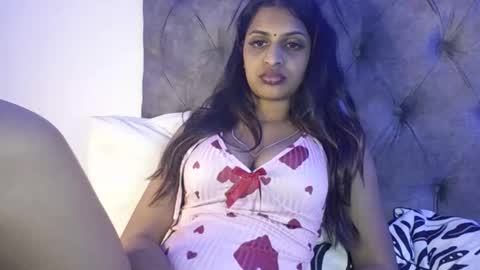 Snapshot of indianpandora chatting on September 12, 7:38 pm indianpandora online show from September 12, 7:38 pm